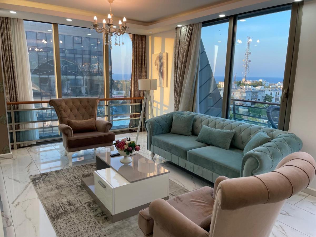 Elegant 2+1 Flat In The Heart Of Kyrenia + Wifi Apartment Екстериор снимка