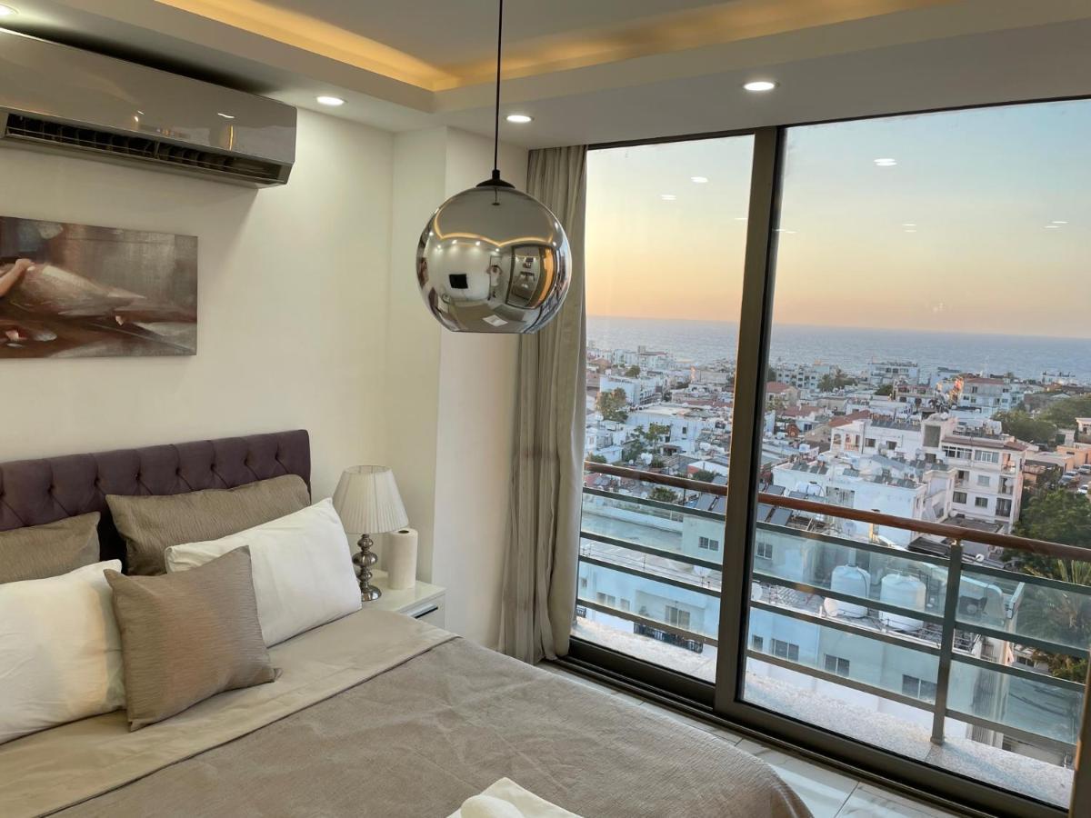 Elegant 2+1 Flat In The Heart Of Kyrenia + Wifi Apartment Екстериор снимка